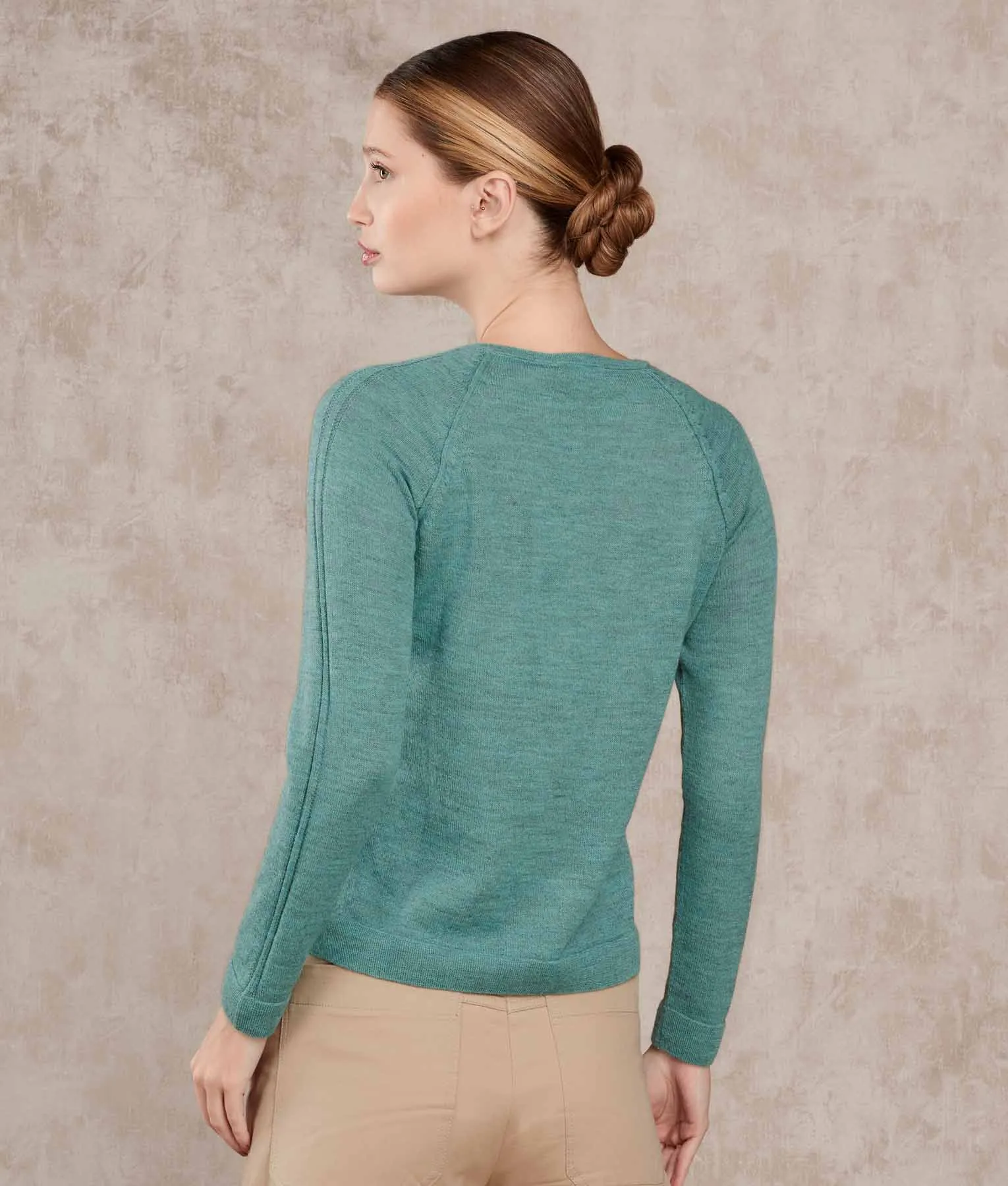 Basic Raglan Sleeves Sweater