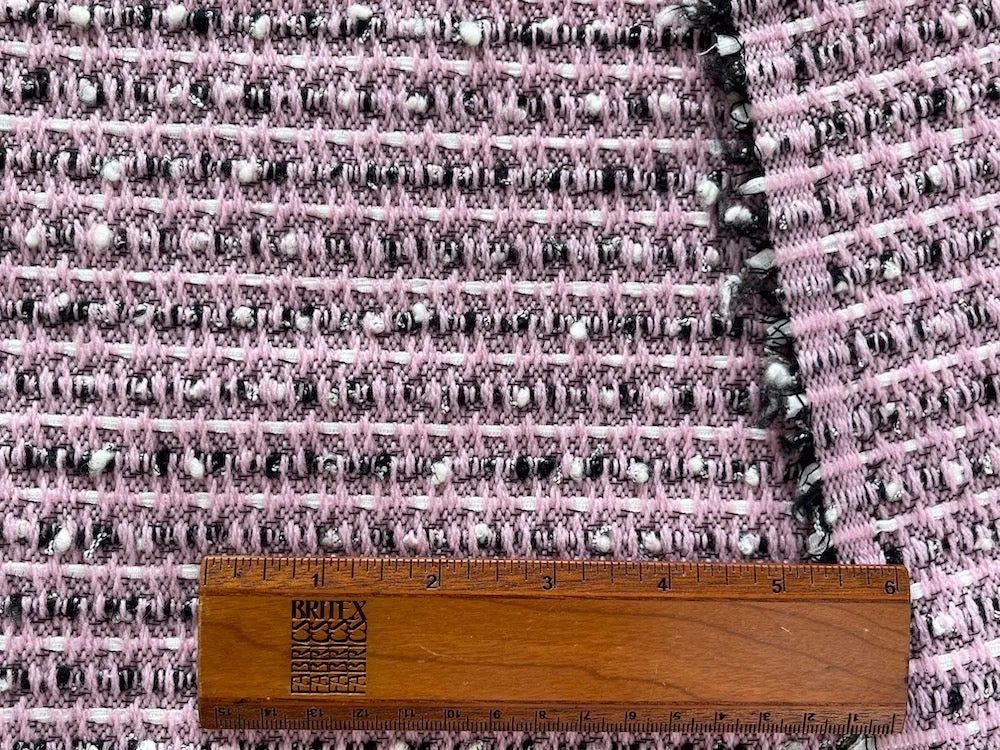 Dainty Blushing Rose Wool Blend Bouclé Tweed (Made in Italy)