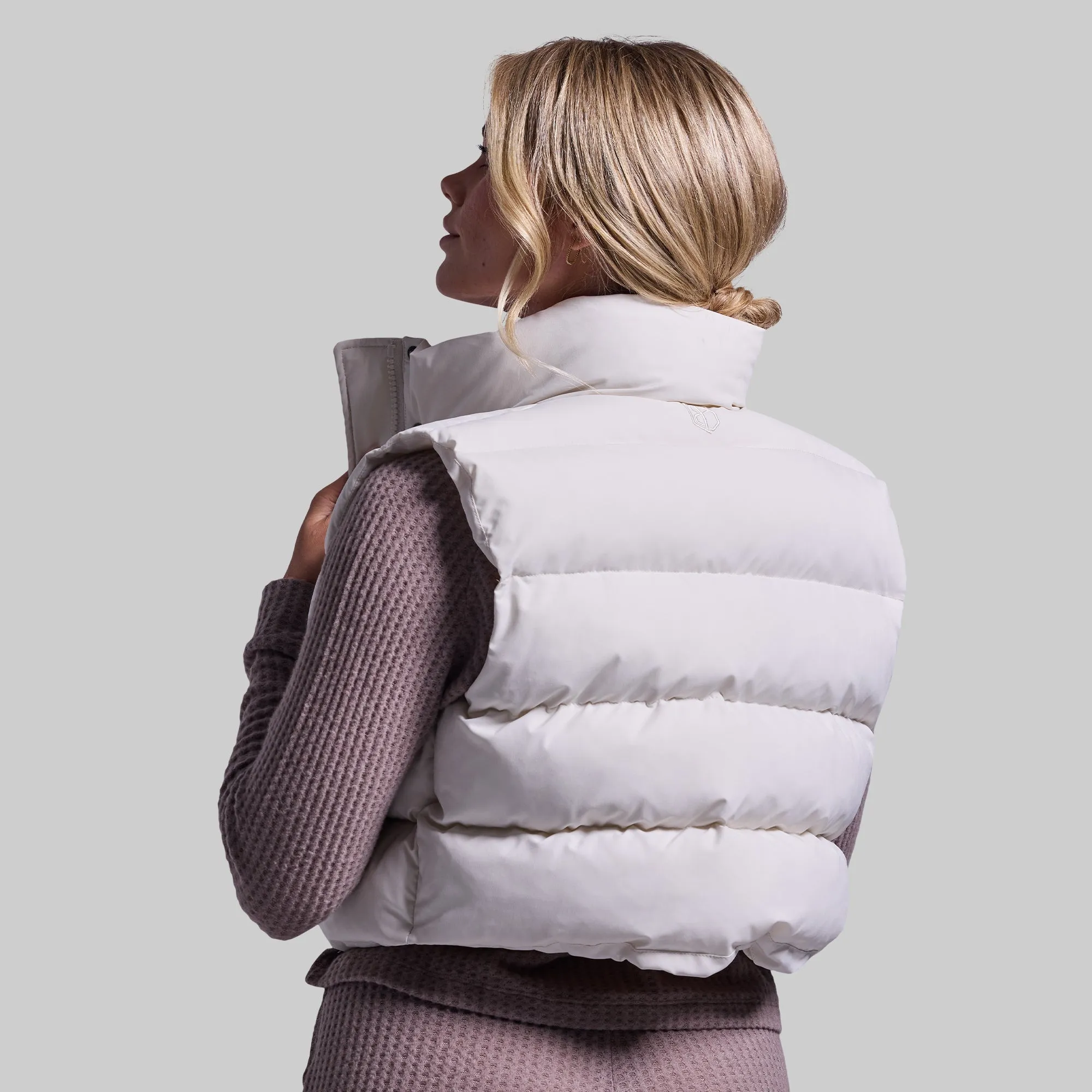 Fireside Cropped Puffer Vest (Ivory)