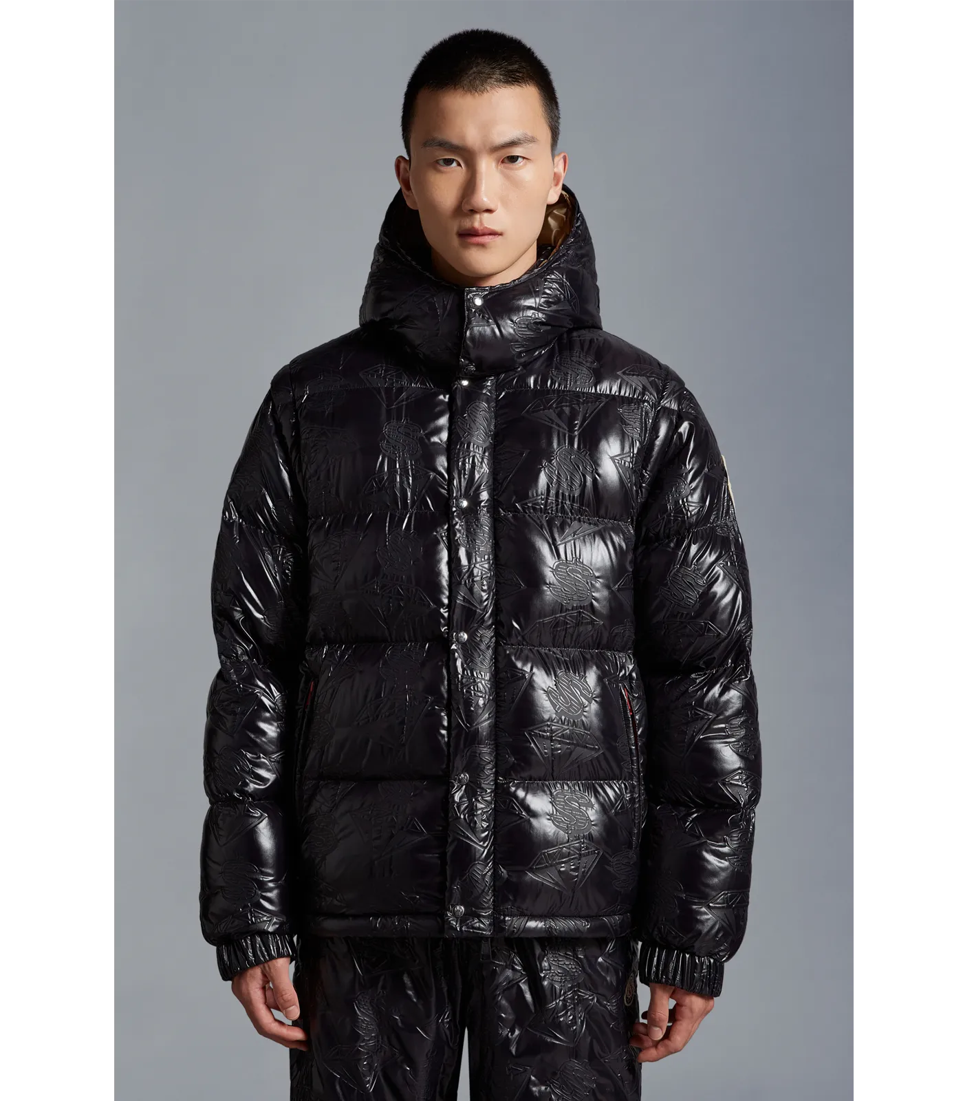 MONCLER DRYDEN SHORT DOWN JACKET