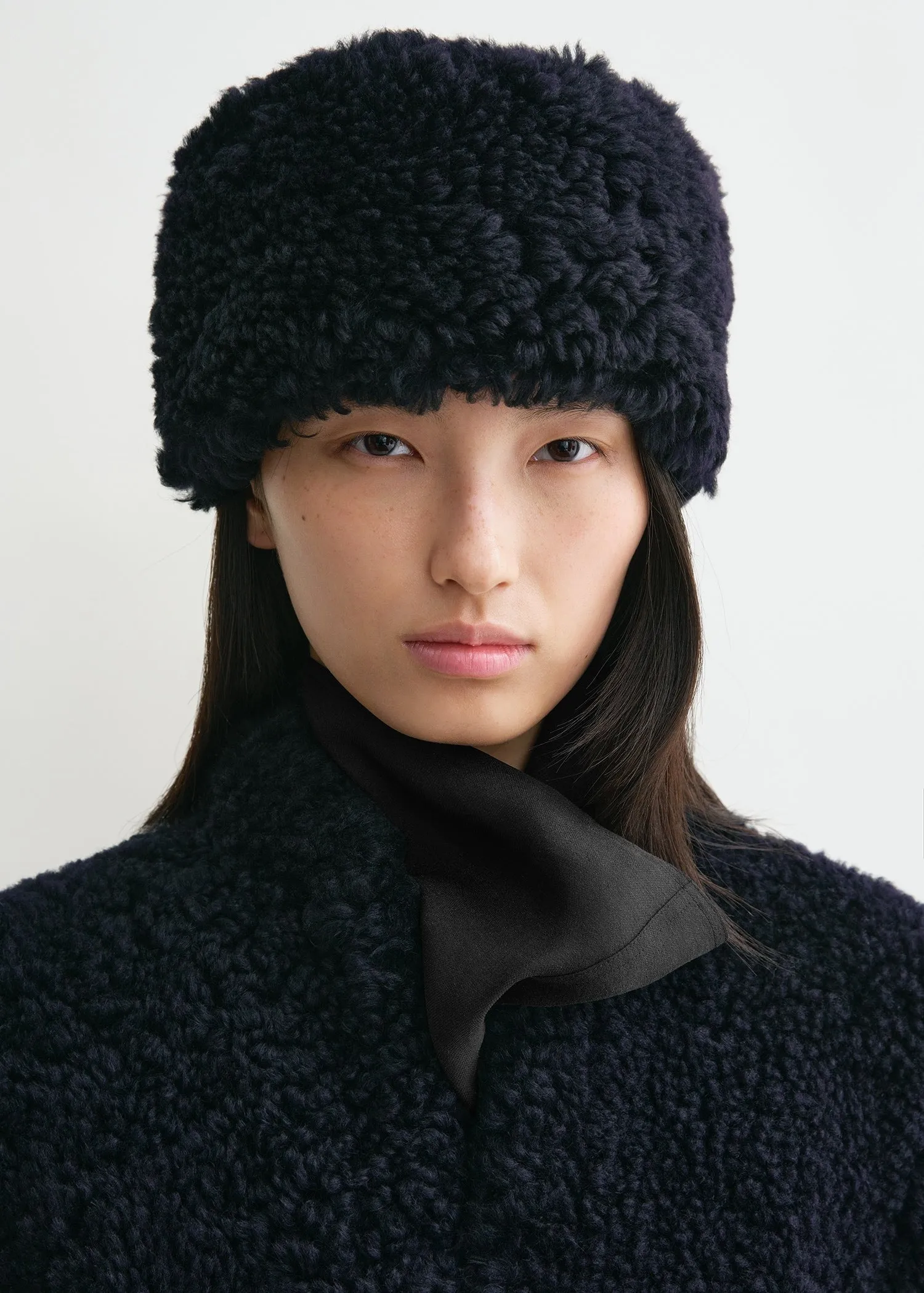 Shearling pillbox hat navy